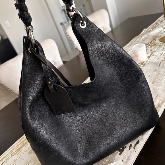 LV Black Mahina Carmel Hobo Bag - Picture 5 of 17